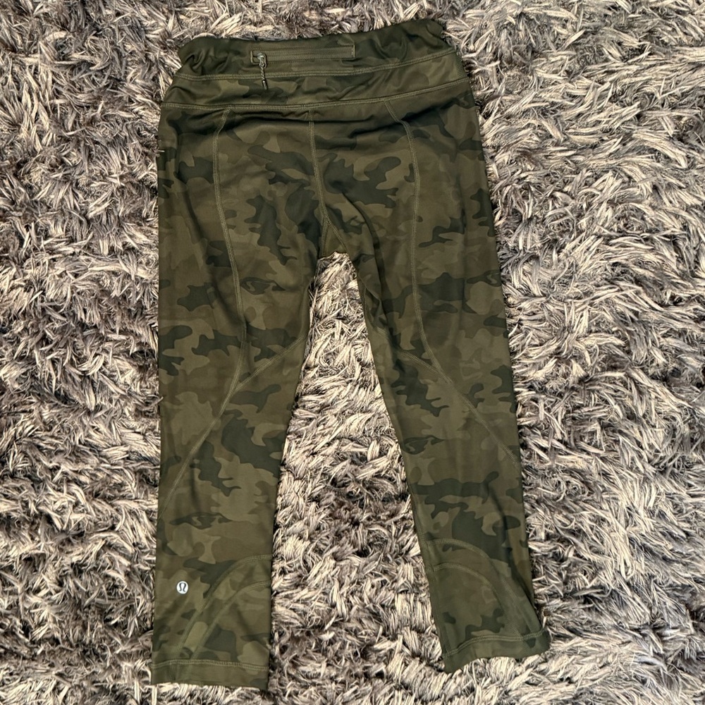 Lululemon Athletica Green Camouflage Leggings